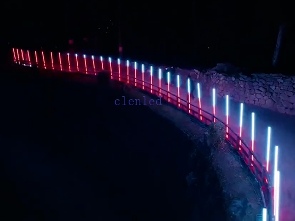 Lighting up the Night Tour in a Japanese Park, the 360 Tube Creates a Dreamy World of Light and Shadow